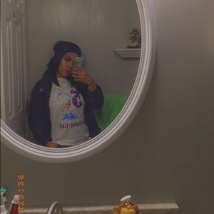 Meet your Posher, Edith